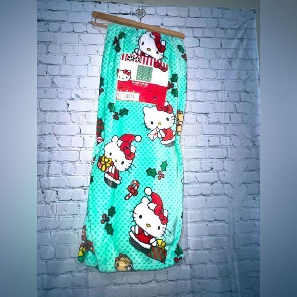 Hello Kitty Green Holiday Christmas Candy Toys Sled Cloud Plush Throw 60x70 🎄 - Picture 1 of 3